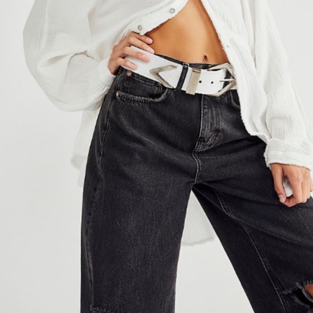Free People Black Leather Belt with Silver Buckle - Picture 4 of 12